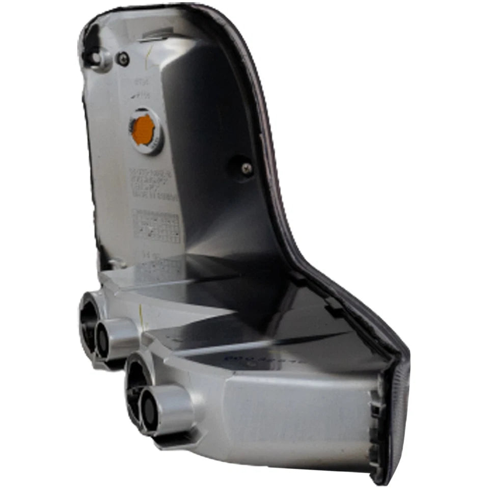 Left Side Parklamp assy 1999 - 2000 CADILLAC ESCALADE  GM2520183 15763595