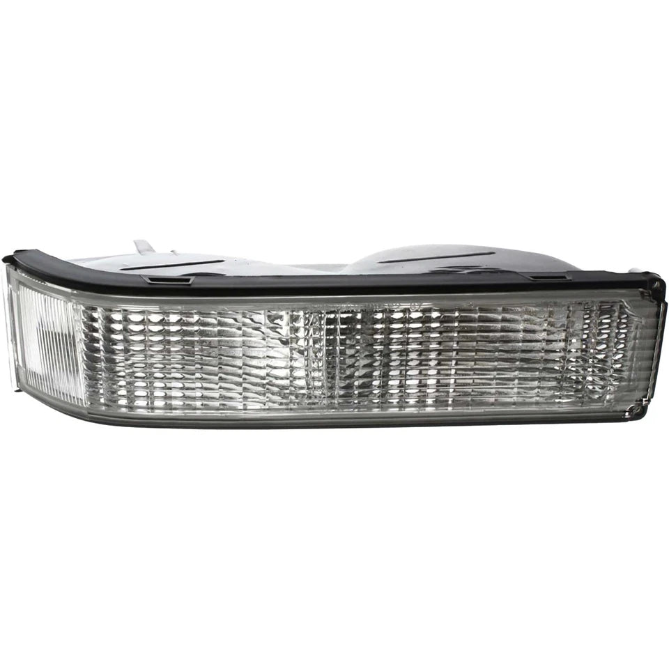 Right Side Parklamp assy 1992 - 1994 CHEVROLET BLAZER  GM2521104 5974338