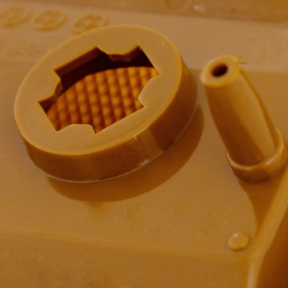 Left Side Front marker lamp assy 1994 - 1998 GMC C1500 CAPA GM2550145C 5977739