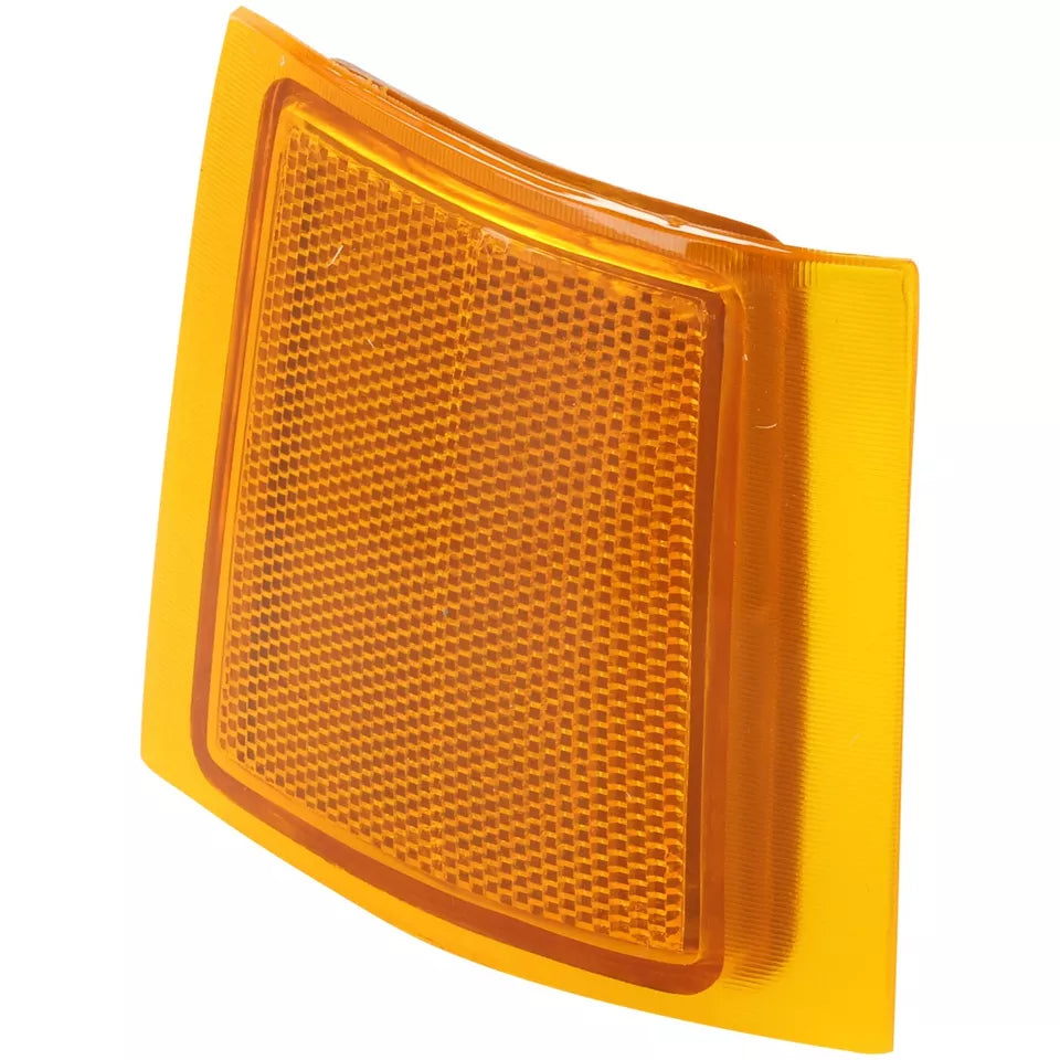 Right Side Front marker lamp assy 1994 - 1994 CHEVROLET BLAZER  GM2551143 5977460