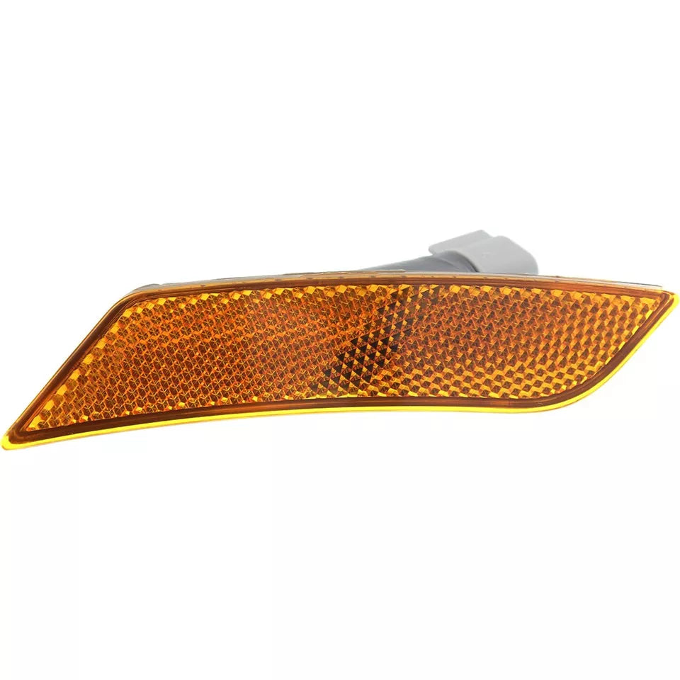 Right Side Front marker lamp assy 2013 - 2014 CADILLAC ATS  GM2551199C 22941174