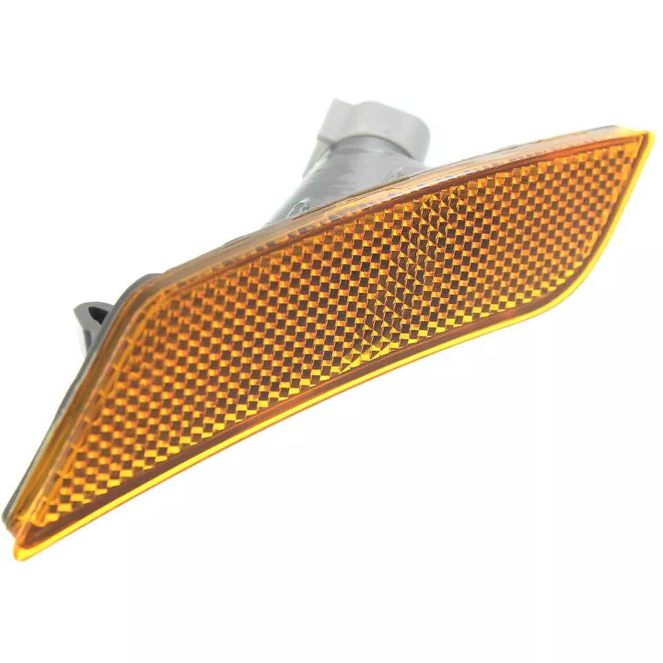 Right Side Front marker lamp assy 2013 - 2014 CADILLAC ATS  GM2551199C 22941174