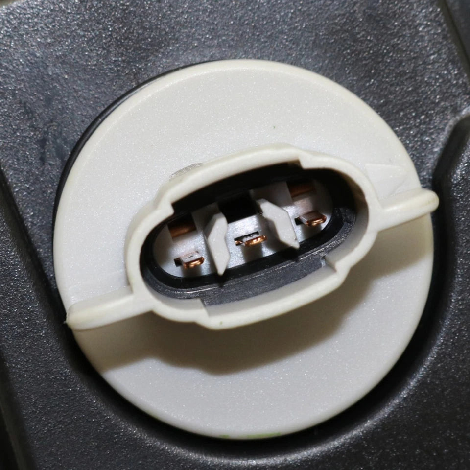 Left Side Taillamp assy outer 2016 - 2018 HONDA PILOT  HO2804107 33550TG7A01