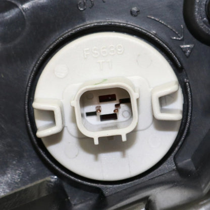 Right Side Taillamp assy outer 2016 - 2018 HONDA PILOT  HO2805107 33500TG7A01