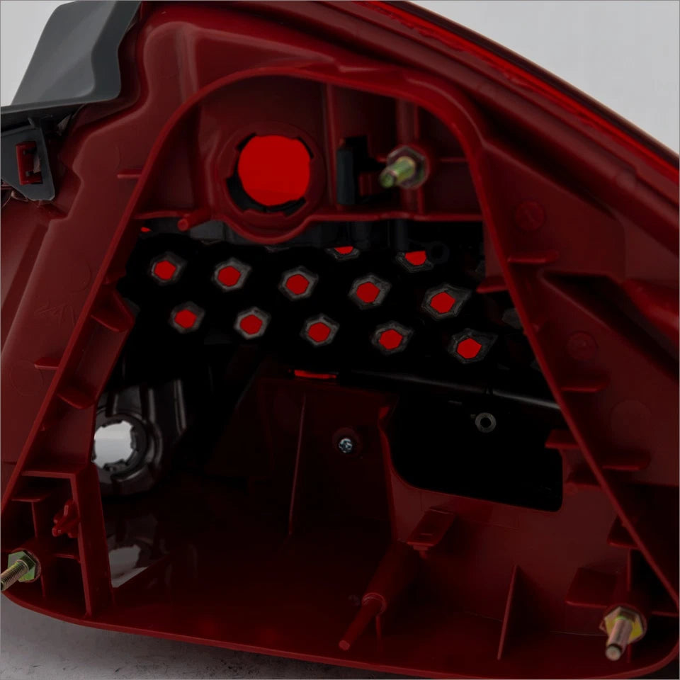 Left Side Taillamp lens/housing 2006 - 2007 HONDA ACCORD  HO2818132 33551SDNA11