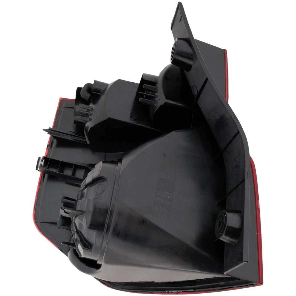 Right Side Taillamp lens/housing 2003 - 2008 HONDA ELEMENT  HO2819125 33501SCVA01