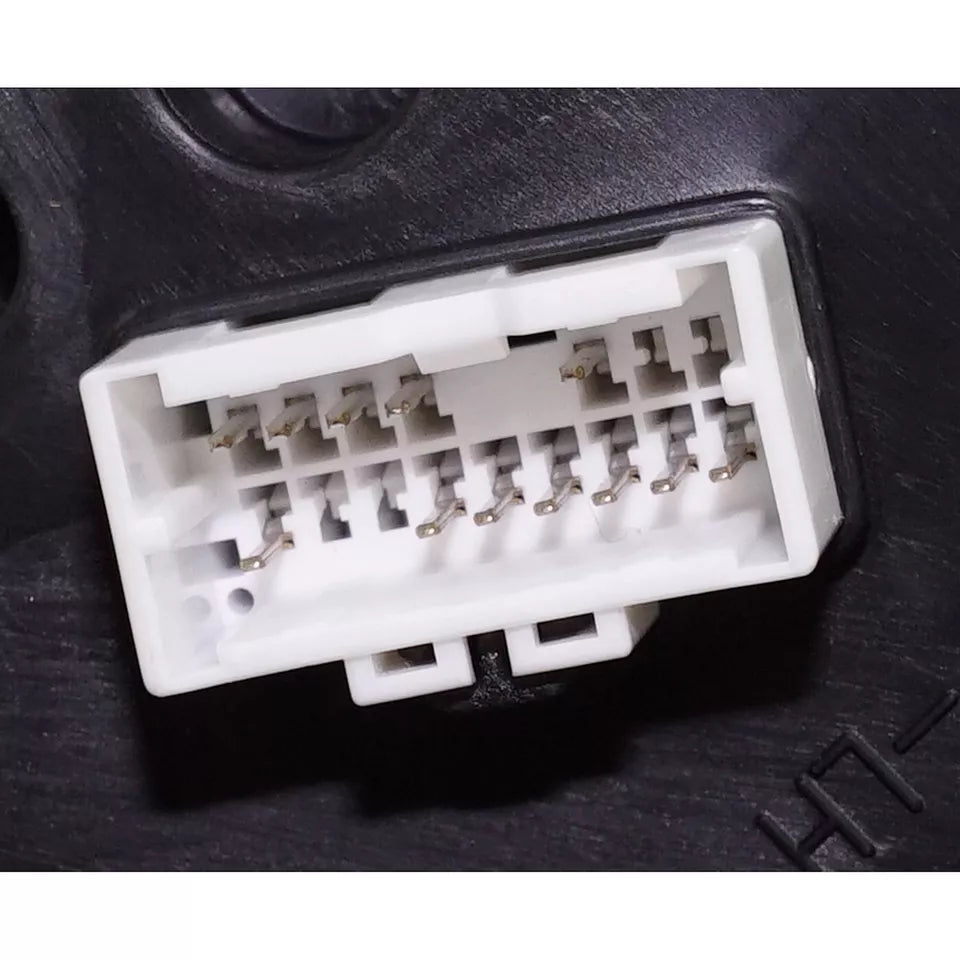 Left Side Mirror outside rear view 2017 - 2018 HYUNDAI ELANTRA  HY1320227 87610F3040