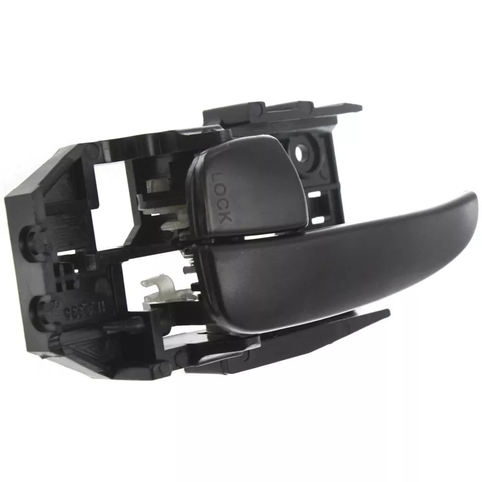 Left Side Front door handle inside 2001 - 2006 HYUNDAI ELANTRA  HY1352104 826102D000CA