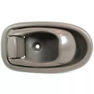 Left Side Front door handle inside 1996 - 2000 HYUNDAI ELANTRA  HY1352113 8261029003FK