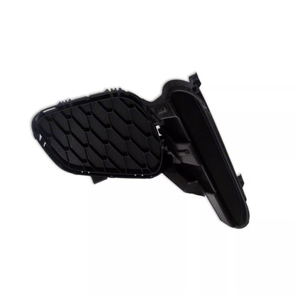 Inserto de parachoques delantero izquierdo 2012 - 2013 MAZDA 3 MA1038115 BGV550C21B