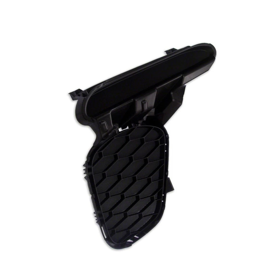 Inserto parachoques delantero izquierdo 2012 - 2013 MAZDA 3 CAPA MA1038115C BGV550C21B