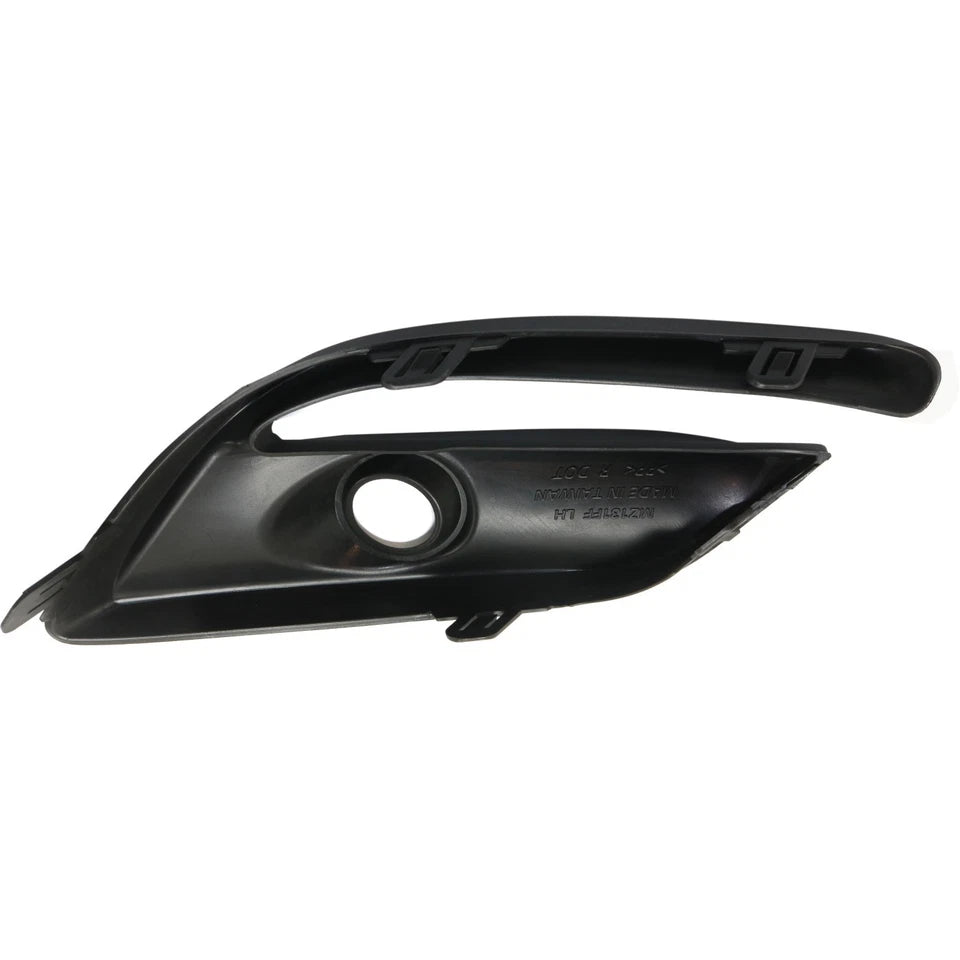 Inserto parachoques delantero izquierdo 2017 - 2018 MAZDA 3 MA1038135 BAJC50C21A