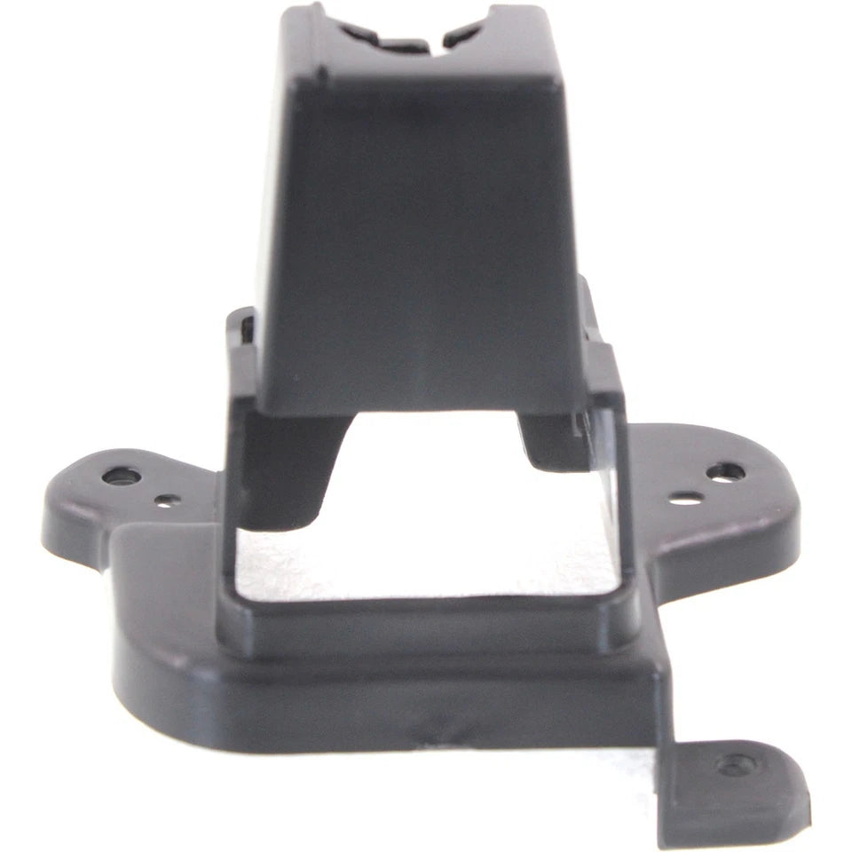 Grille bracket 2014 - 2016 MAZDA 3  MA1207104 BJS750163