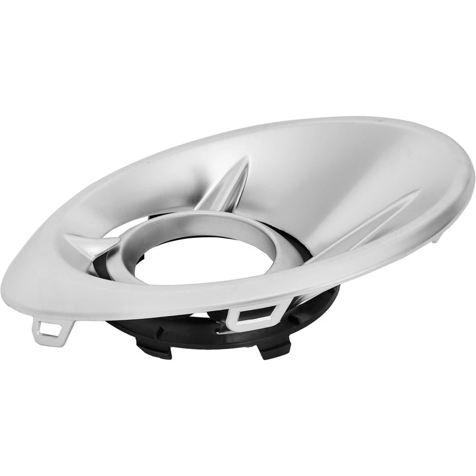 Inserto parachoques delantero izquierdo 2018 - 2020 MERCEDES-BENZ GLA250 MB1038223 15688081002A17