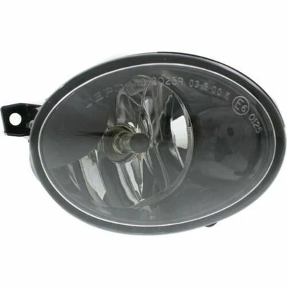 Right Side Fog lamp assy 2014 - 2018 MERCEDES-BENZ SPRINTER 2500 CAPA MB2593126C 9068204161