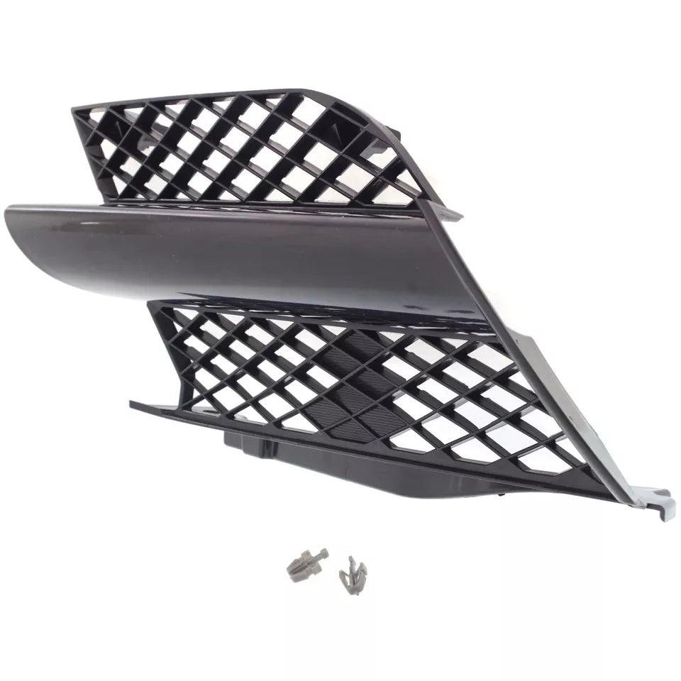 Grille assy 2003 - 2004 MITSUBISHI OUTLANDER  MI1200242 MN133230