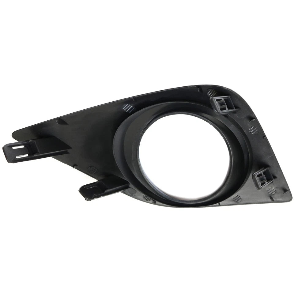 Inserto parachoques delantero izquierdo 2015 - 2016 TOYOTA COROLLA TO1038196 8148202520