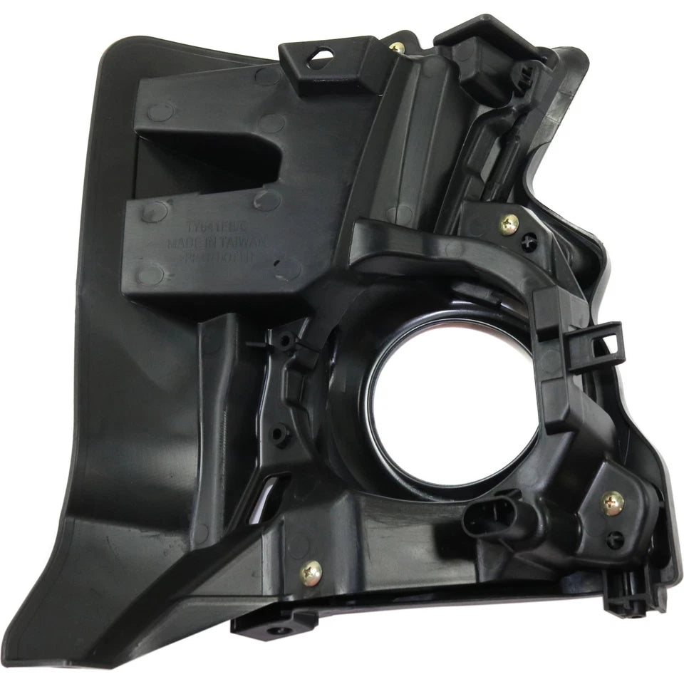 Inserto parachoques delantero izquierdo 2017 - 2019 TOYOTA HIGHLANDER TO1038200 520400E030