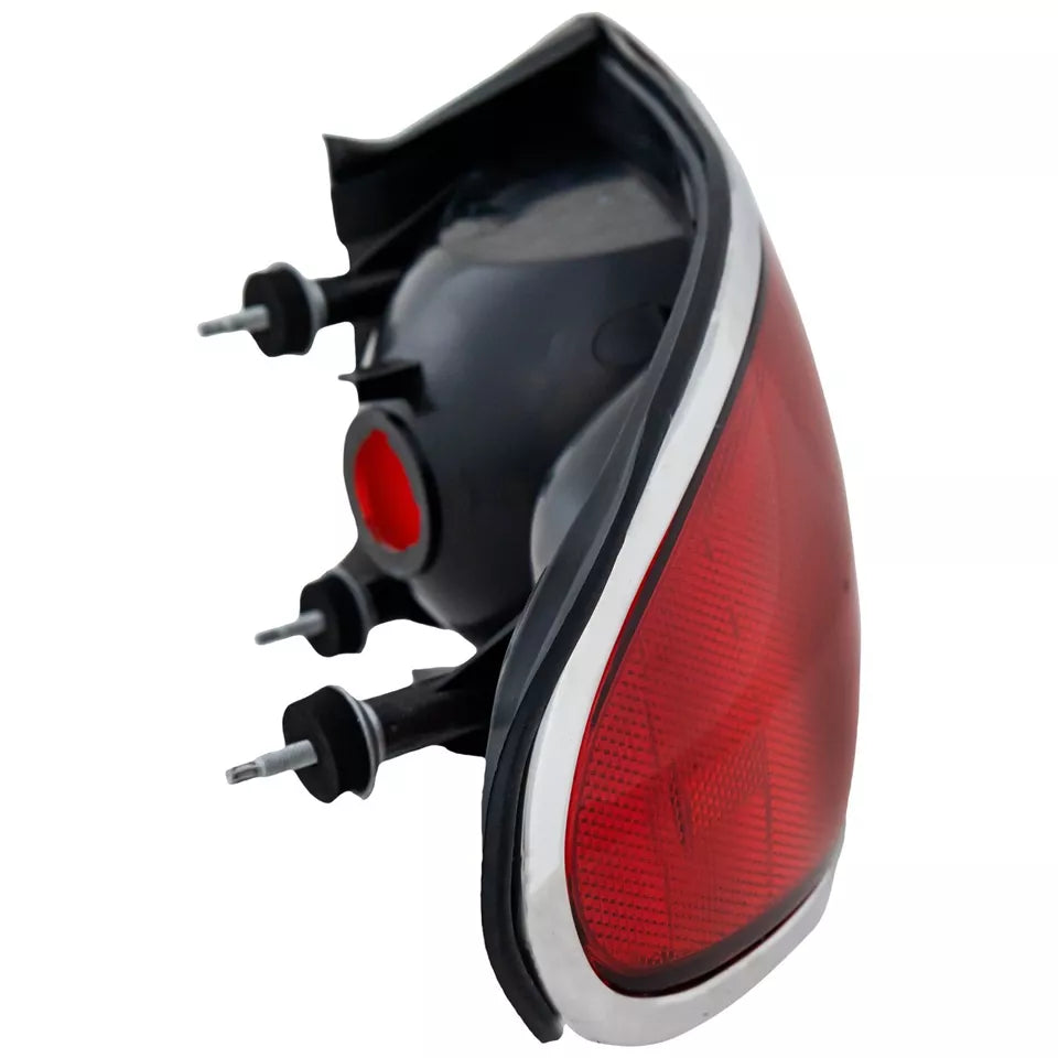 Left Side Taillamp assy 1997 - 2005 BUICK CENTURY  GM2800141 19149889