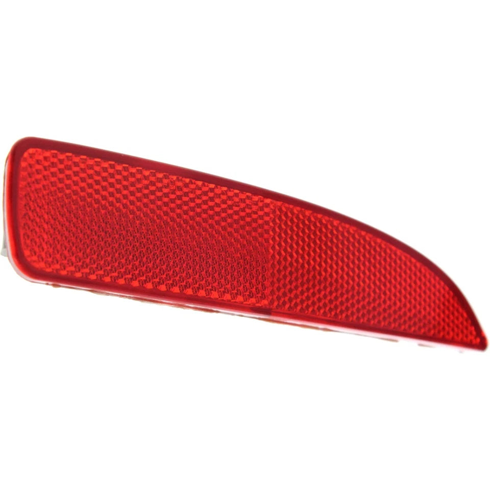 Right Side Rear bumper reflector 2014 - 2018 MAZDA 3  MA1185101C D350515M0E