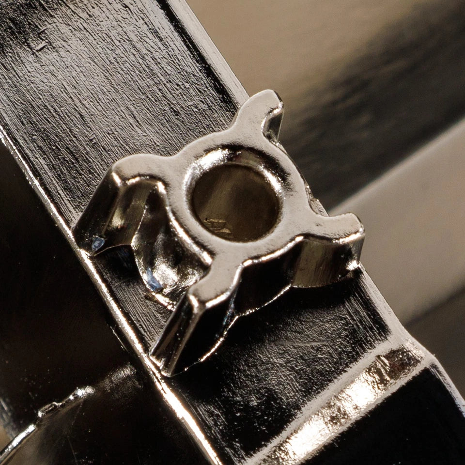 Moldura de rejilla lateral derecha 2019 - 2023 MAZDA 3 MA1213106 BDTS507J0A