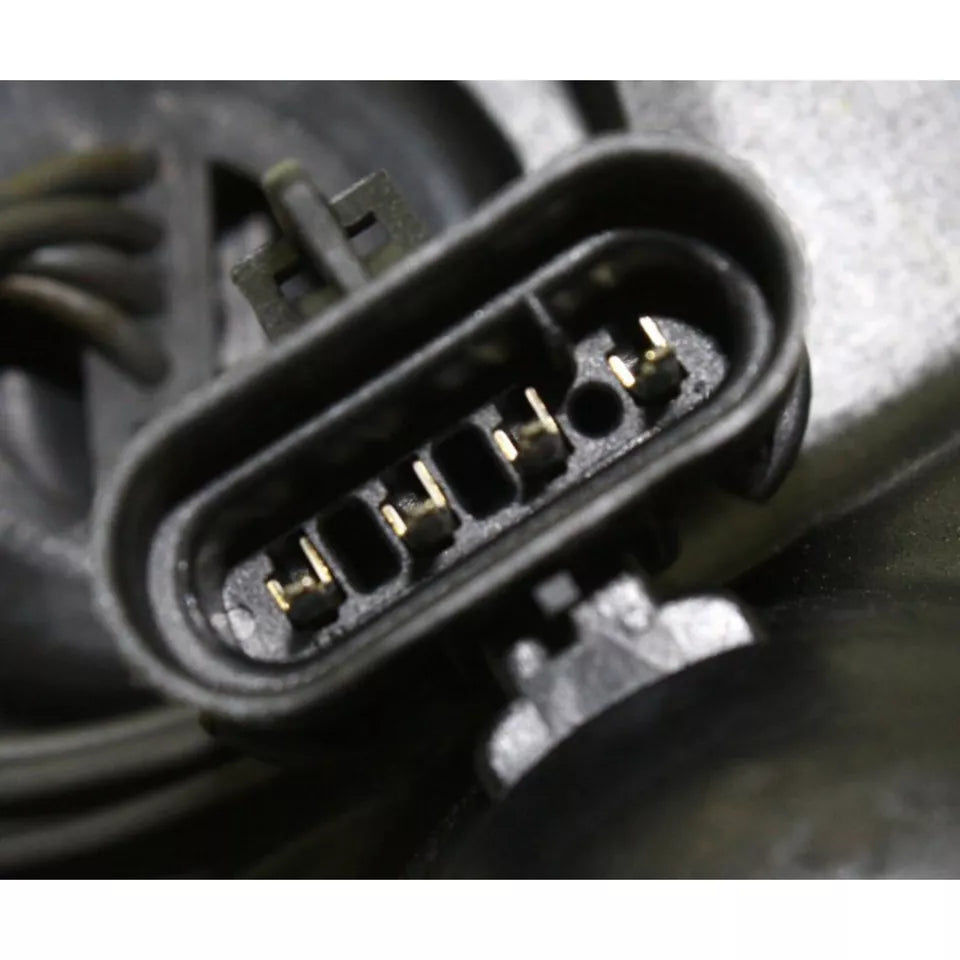 Right Side Fog lamp assy 2004 - 2009 CADILLAC SRX  GM2593158 15930686