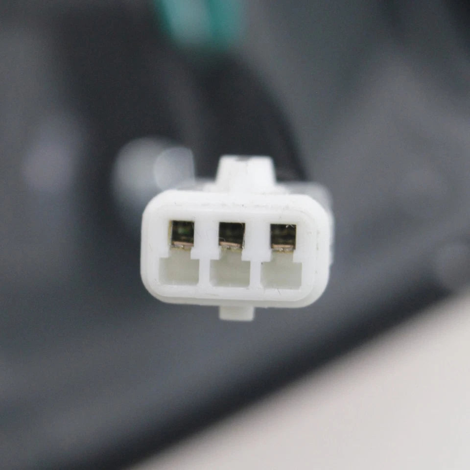 Right Side Taillamp assy outer 2016 - 2018 HONDA HR-V  HO2805109 33502T7SA01