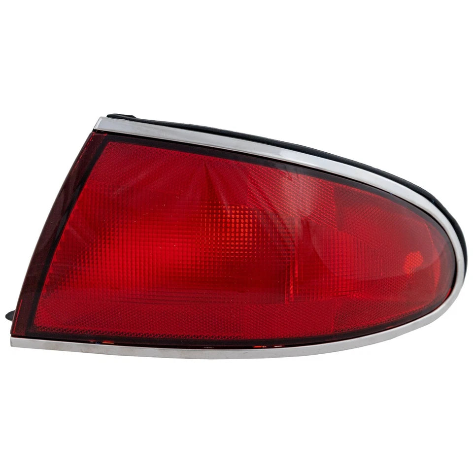 Right Side Taillamp assy 1997 - 2005 BUICK CENTURY  GM2801141 19149890