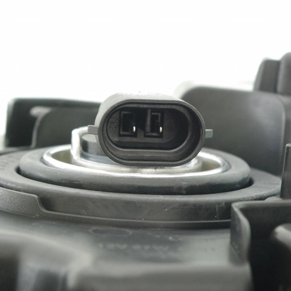 Right Side Fog lamp assy 2016 - 2018 KIA SORENTO CAPA KI2593138C 92202C6100