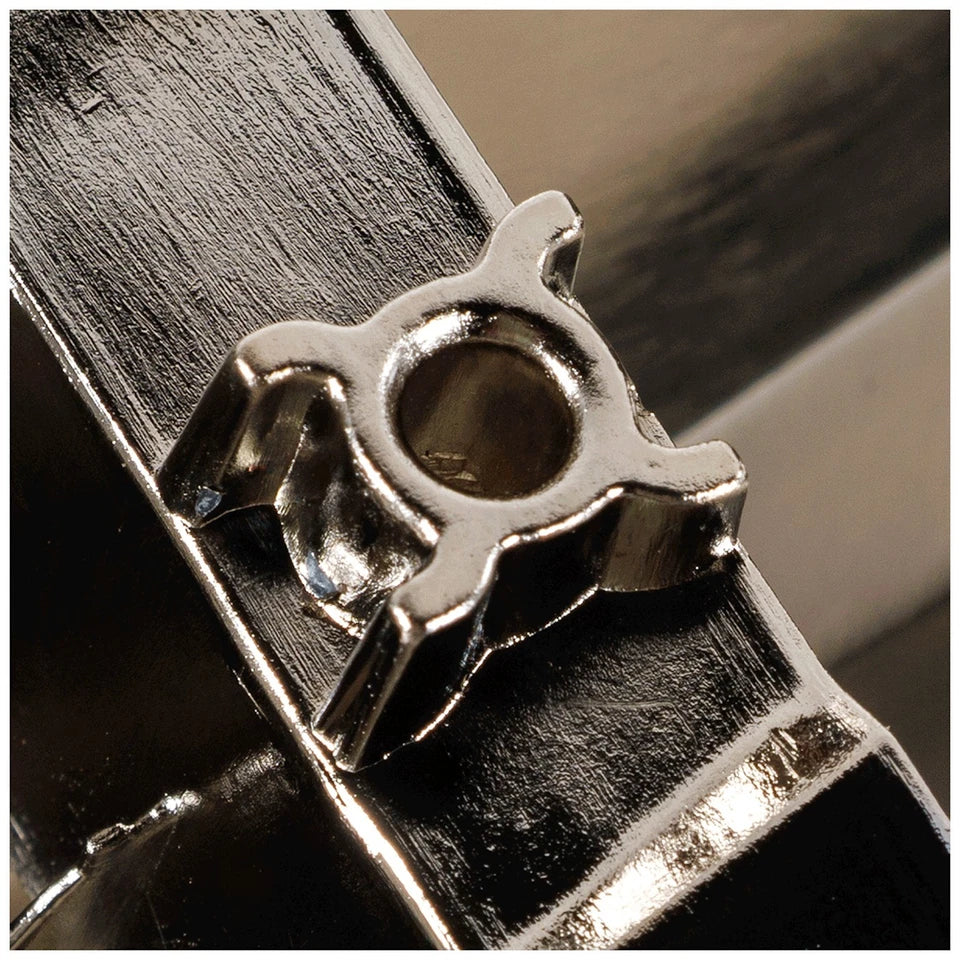 Moldura Rejilla Lado Derecho 2019 - 2023 MAZDA 3 CAPA MA1213106C BDTS507J0A