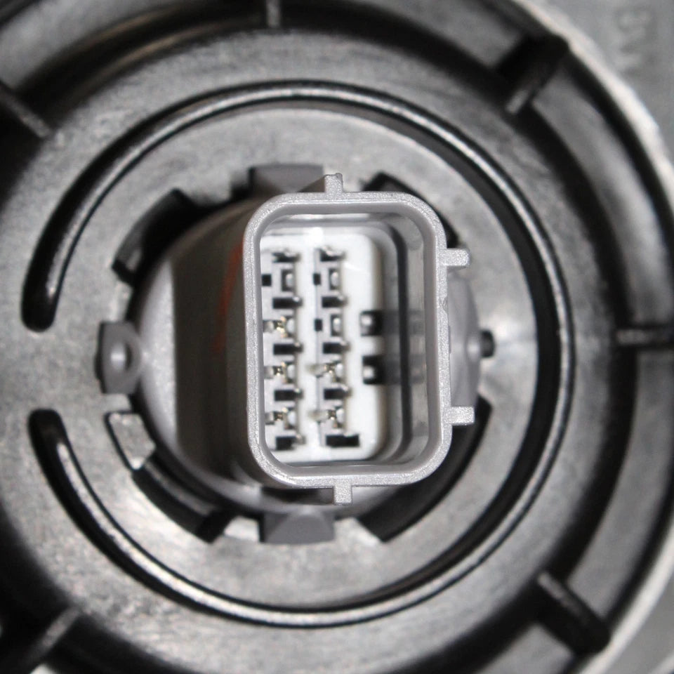 Left Side Taillamp assy outer 2017 - 2019 HONDA CR-V  HO2804113 33550TLAA01