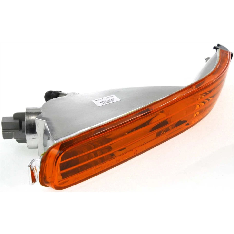 Right Side Parklamp assy 1992 - 1993 HONDA ACCORD  HO2521104 33300SM4A04