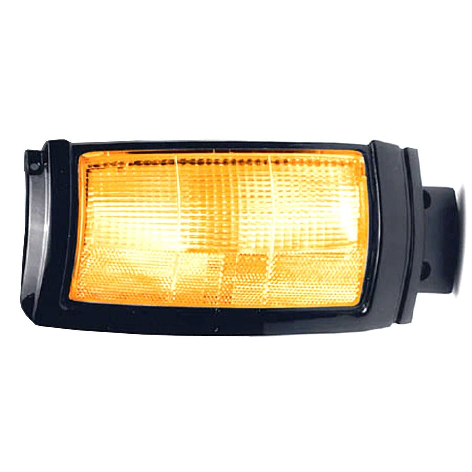 Right Side Parklamp assy 1987 - 1995 DODGE RAM 50  MI2521102V MB527082